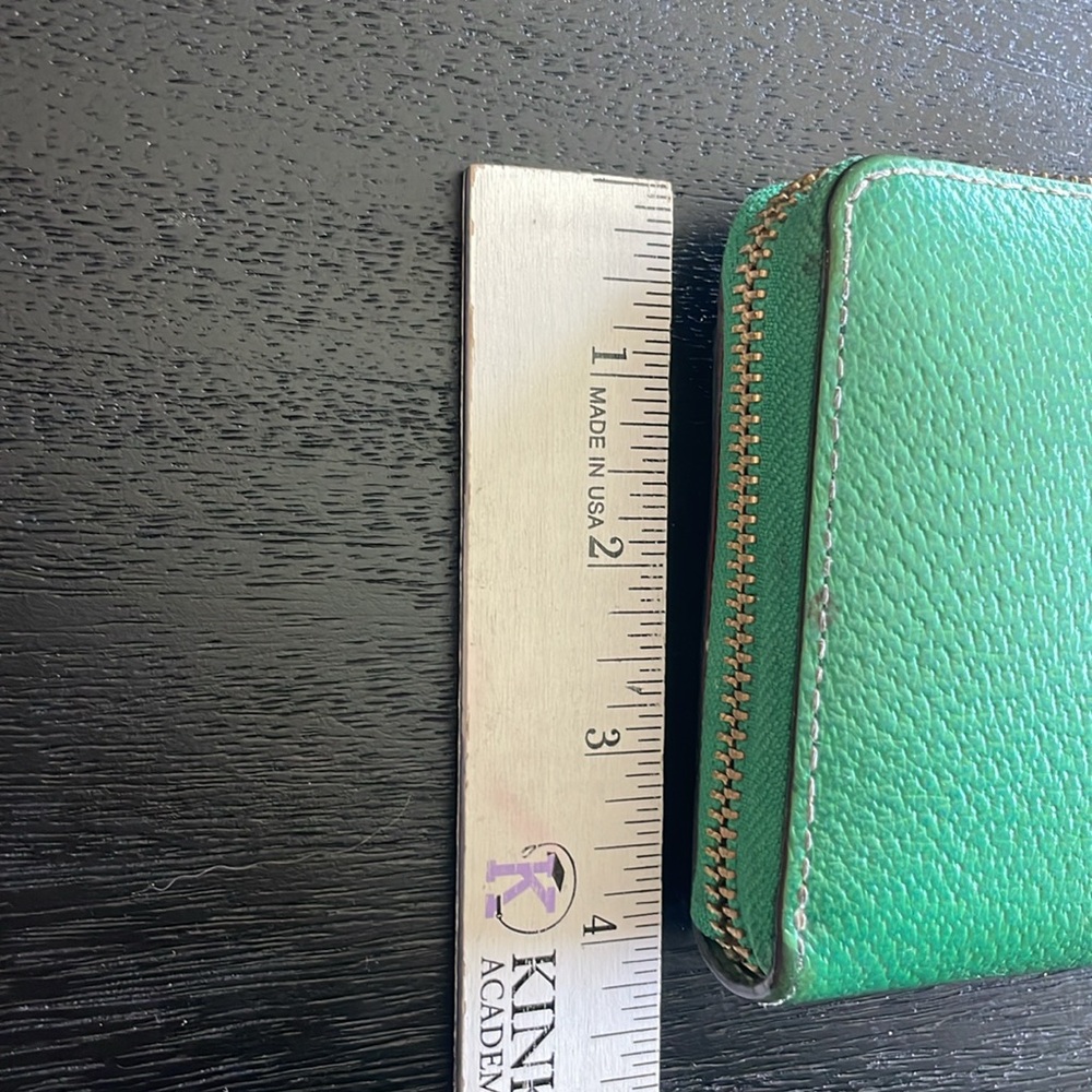Kate Spade Wallet - Picture 10 of 10